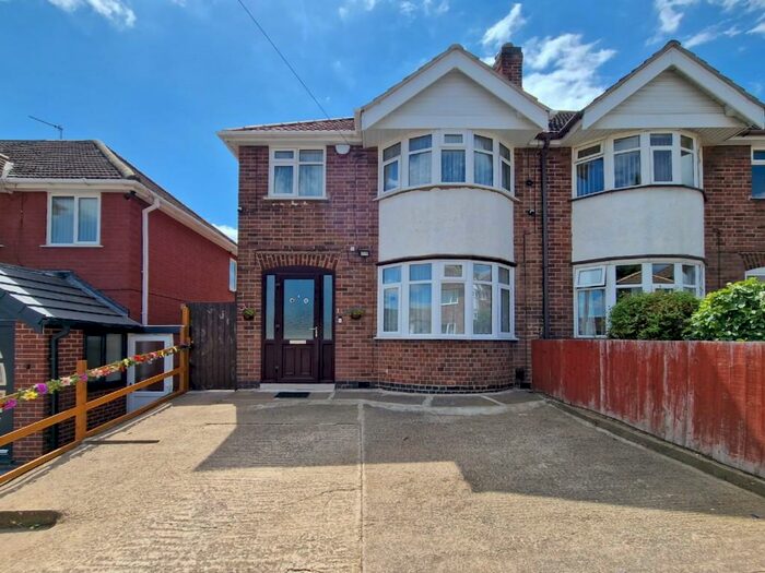 3 Bedroom Semi-Detached House To Rent In Somerset Avenue, Off Parker Drive, Leicester, LE4