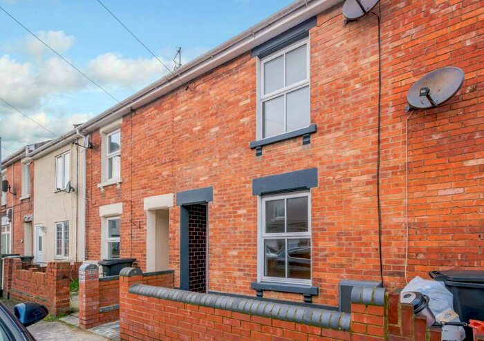 3 Bedroom Terraced House To Rent In Lorne Street, Swindon, SN1