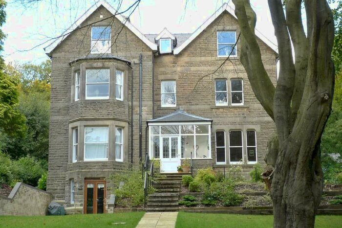 2 Bedroom Apartment To Rent In Park Road, Buxton, SK17