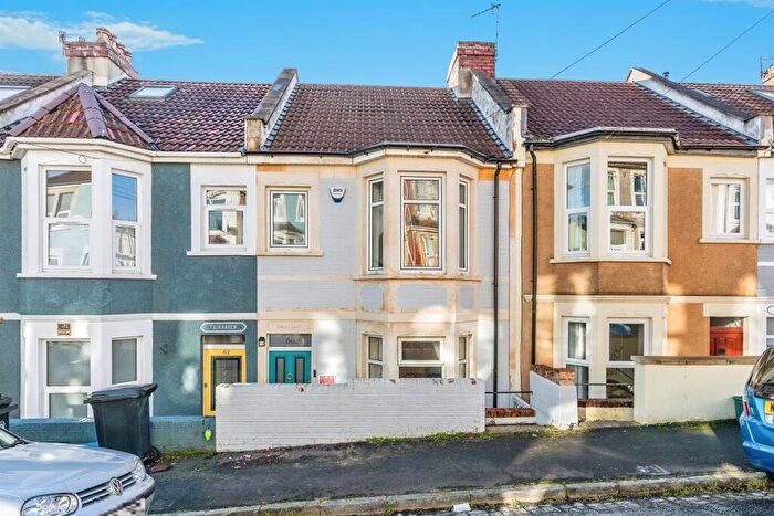 3 Bedroom Terraced House For Sale In Ashgrove Road, Bedminster, Bristol, BS3