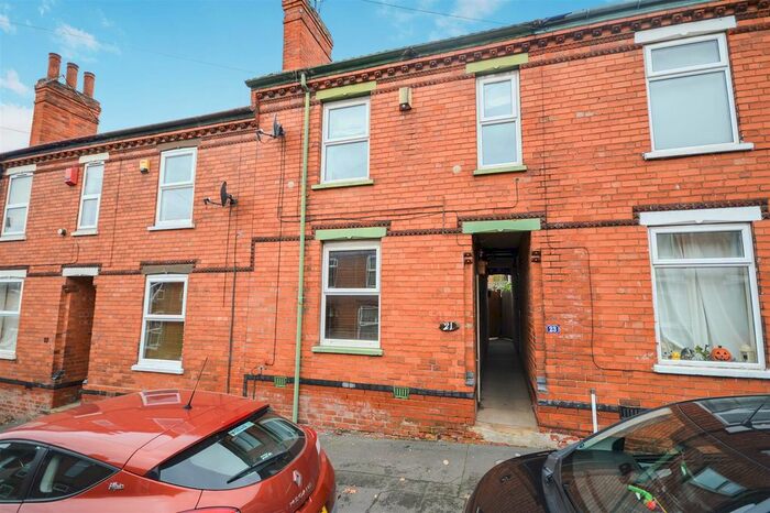 2 Bedroom Terraced House To Rent In Sherbrooke Street, Lincoln, LN2
