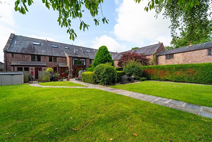 3 Bedroom Cottage For Sale In Euxton Hall Mews Euxton, Chorley, PR7