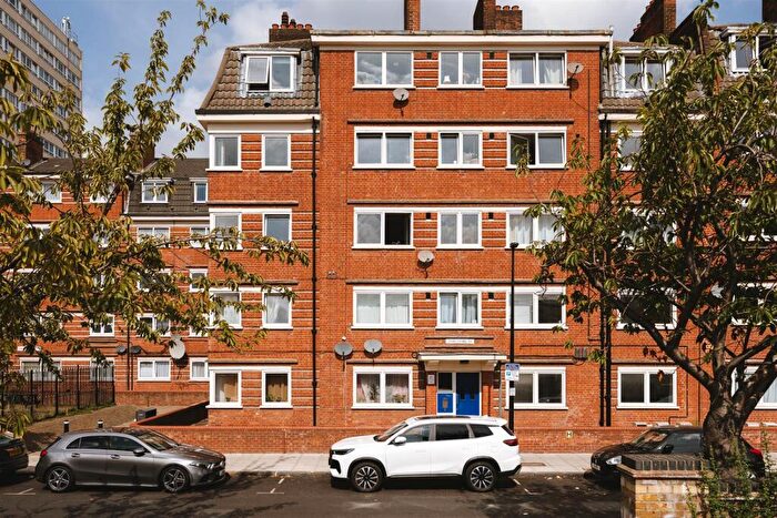 Flat For Sale In Digby Street, London, E2
