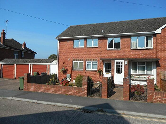 2 Bedroom Flat To Rent In Topsham Road, Exeter, EX2