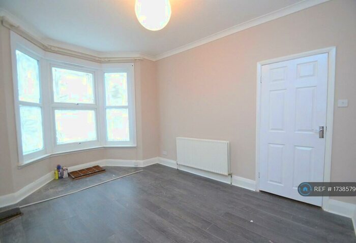 3 Bedroom Terraced House To Rent In Harvard Road, London, SE13