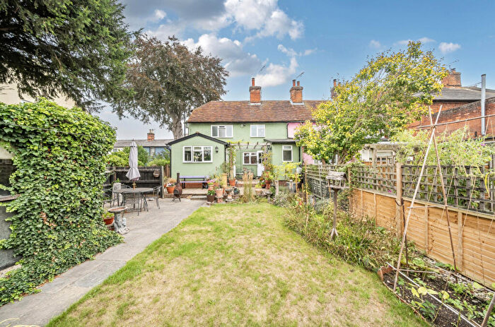 3 Bedroom End Of Terrace House For Sale In North Street, Dunmow, Essex, CM6