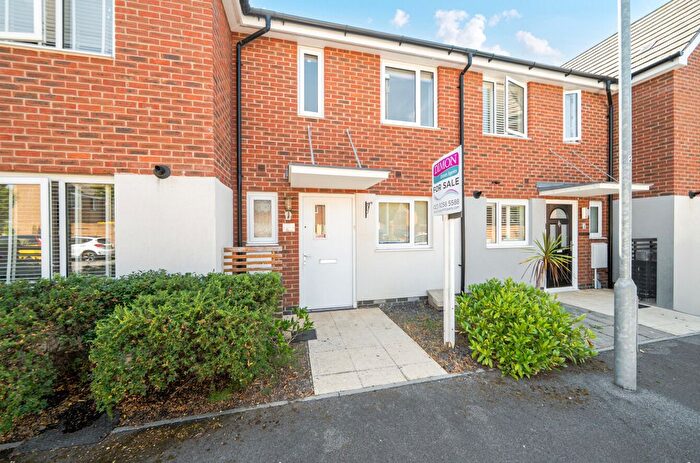 2 Bedroom Terraced House For Sale In Lizard Close, Gosport, Hampshire, PO13