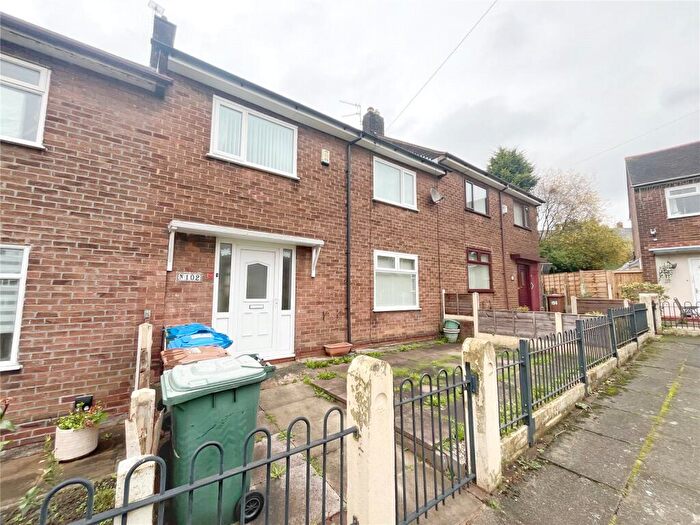 3 Bedroom Terraced House For Sale In Rowrah Crescent, Middleton, Manchester, M24