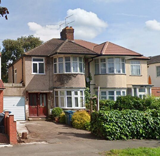 1 Bedroom Flat For Sale In Long Elmes, Harrow, HA3