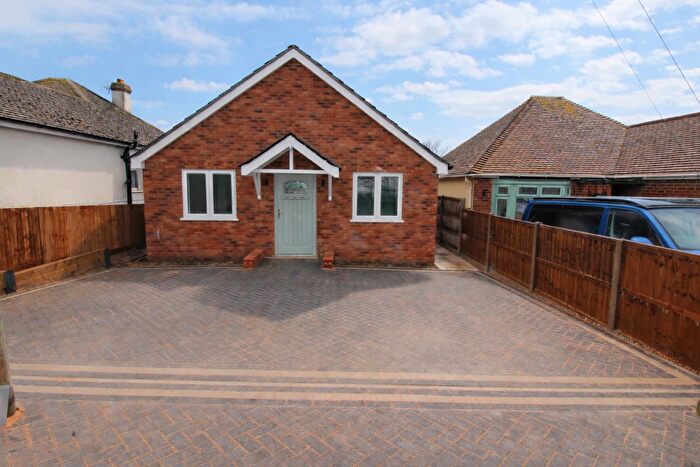 2 Bedroom Detached Bungalow For Sale In Princes Avenue, Minster, Sheerness, ME12