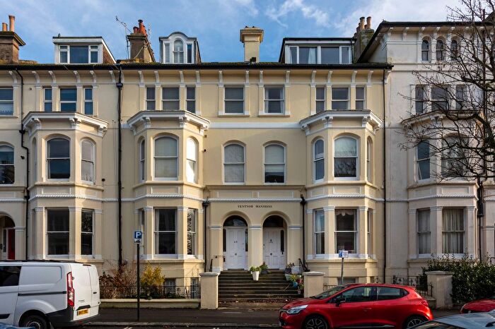 2 Bedroom Flat To Rent In Ventnor Villas, Hove, BN3