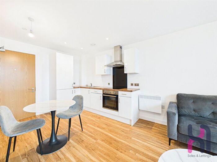 1 Bedroom Property To Rent In Manchester Waters, Pomona Strand, Old Trafford, M16