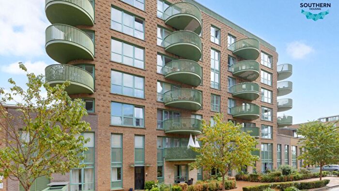 3 Bedroom Flat For Sale In Ottley Drive, Kidbrooke, London, SE3