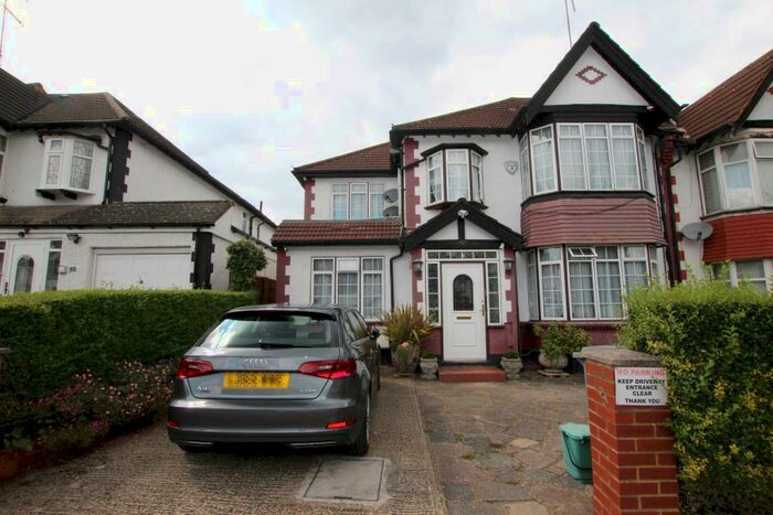 1 Bedroom Flat To Rent In Manor Drive, Wembley, HA9