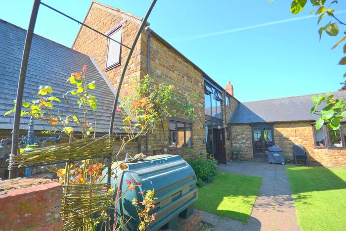 4 Bedroom Terraced House To Rent In Poplars Close, Blakesley, Towcester, Northamptonshire, NN12