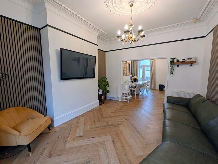 4 Bedroom Terraced House For Sale In Rosebery Avenue, South Shields, NE33