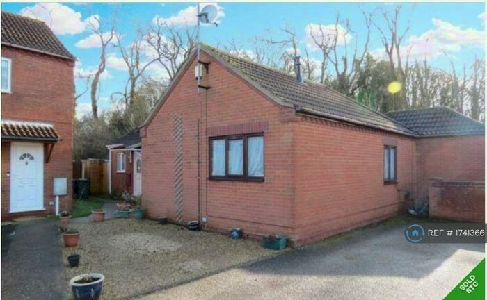 3 Bedroom Bungalow To Rent In Woodside Court, Sleaford, NG34