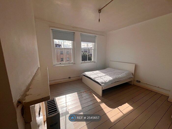 1 Bedroom Flat To Rent In Mare Street, London, E8