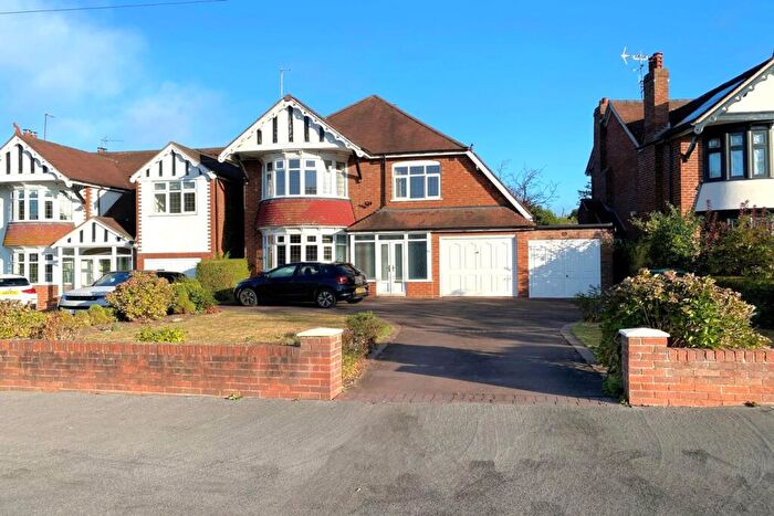 3 Bedroom Detached House For Sale In Sandy Road, Norton, Stourbridge, DY8