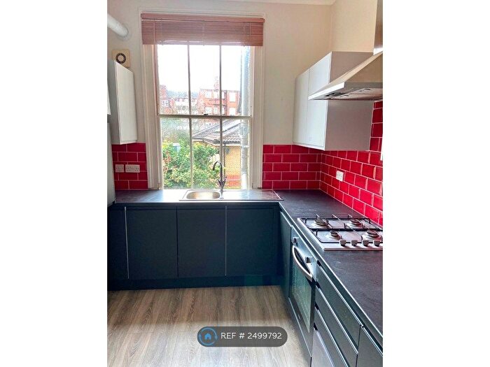 1 Bedroom Flat To Rent In St Luke's Avenue, London, SW4
