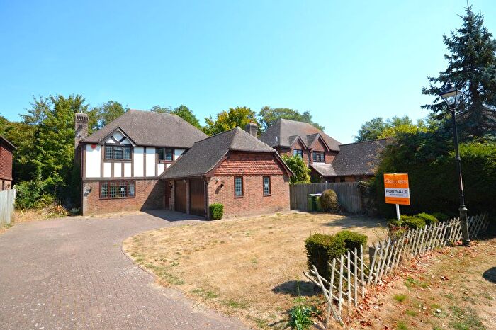 4 Bedroom Detached House For Sale In Orchard Drive, Littlestone, TN28