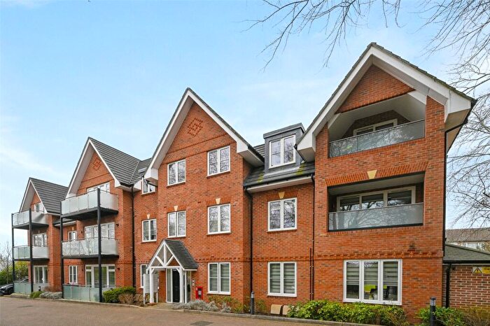 3 Bedroom Apartment To Rent In Carew Road, Northwood, HA6