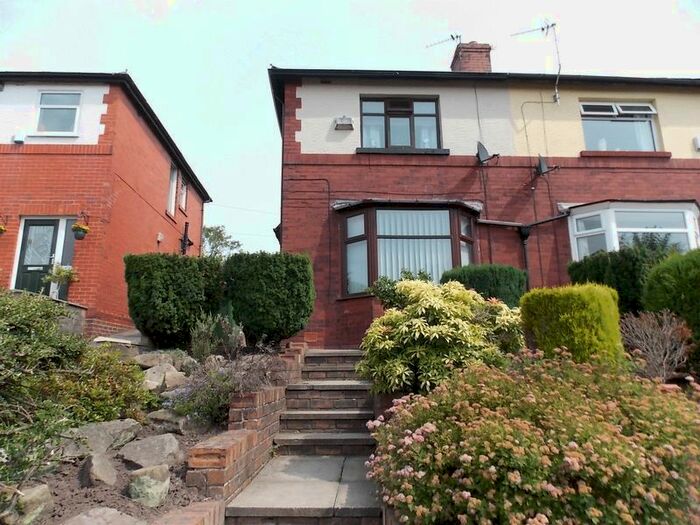 3 Bedroom Semi-Detached House To Rent In Chorley Old Road, Bolton, BL1