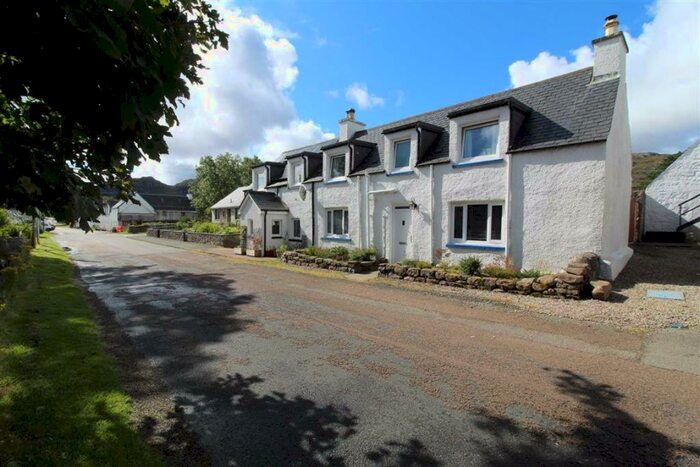 2 Bedroom Cottage For Sale In Heatherside, Poolewe, Wester Ross, IV22