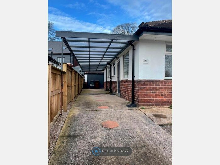 2 Bedroom Bungalow To Rent In Ashton Close, Ashton-On-Ribble, Preston, PR2