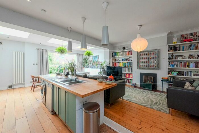 4 Bedroom Terraced House To Rent In Herbert Gardens, London, NW10