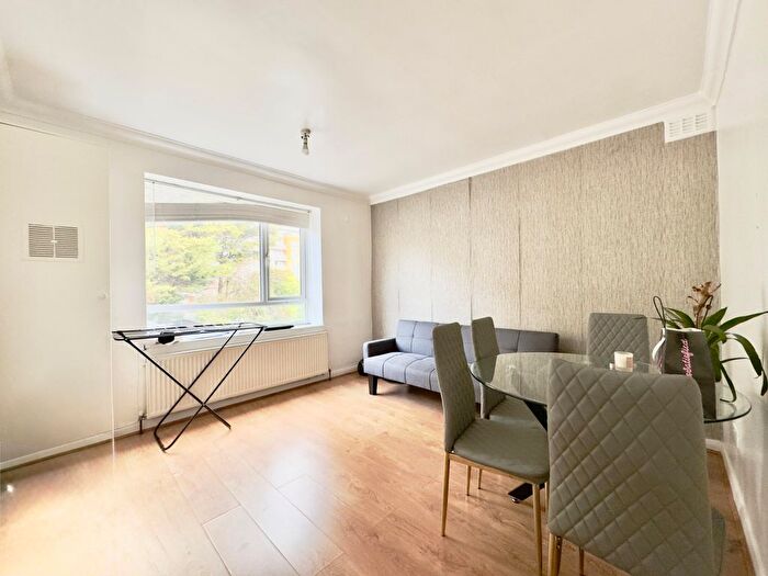 1 Bedroom Flat To Rent In , Sherriff Road, West Hampstead, NW6