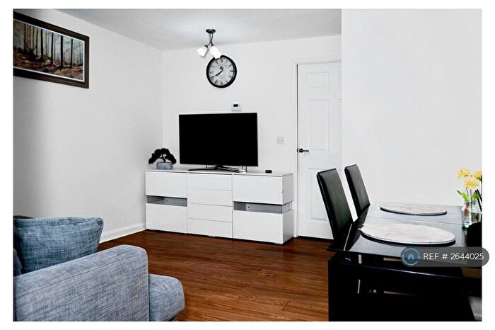 2 Bedroom Penthouse To Rent In Carpenter Road, Coventry, CV2