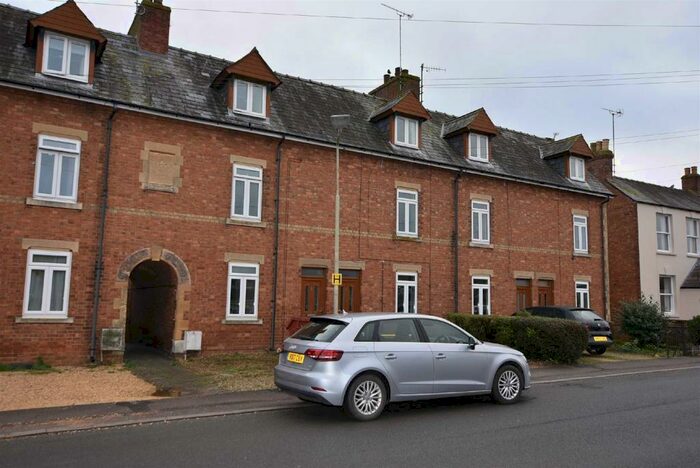 3 Bedroom Terraced House To Rent In Charlton Terrace, Evenlode Road, Moreton-in-Marsh, GL56