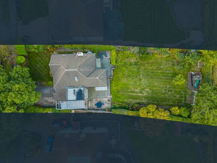 5 Bedroom Detached House For Sale In Alwoodley Lane, Alwoodley, Leeds, LS17