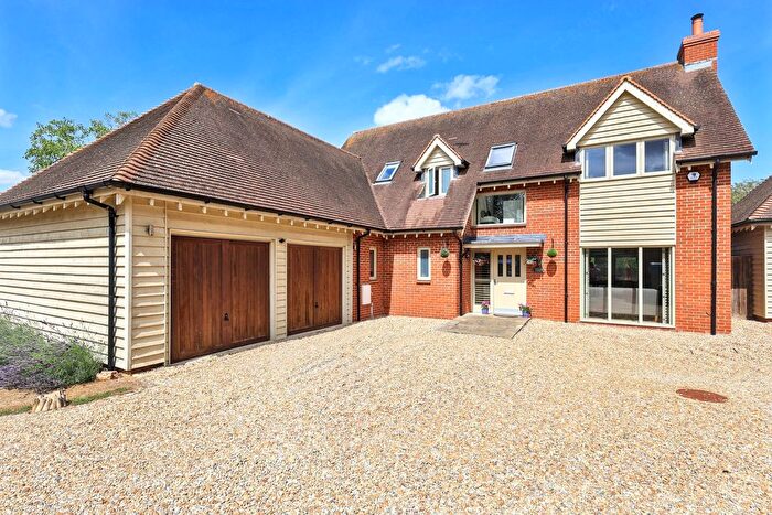 4 Bedroom Detached House For Sale In Parsons Close, Lower Boars Hill, Abingdon, OX13
