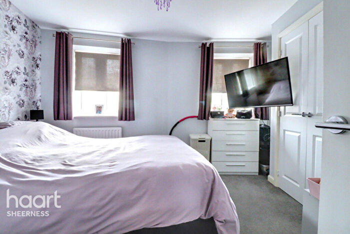 2 Bedroom Apartment For Sale In Nettle Way, Minster, ME12