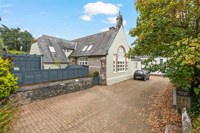 4 Bedroom Semi-Detached House For Sale In Primary Court, Yealmpton, PL8