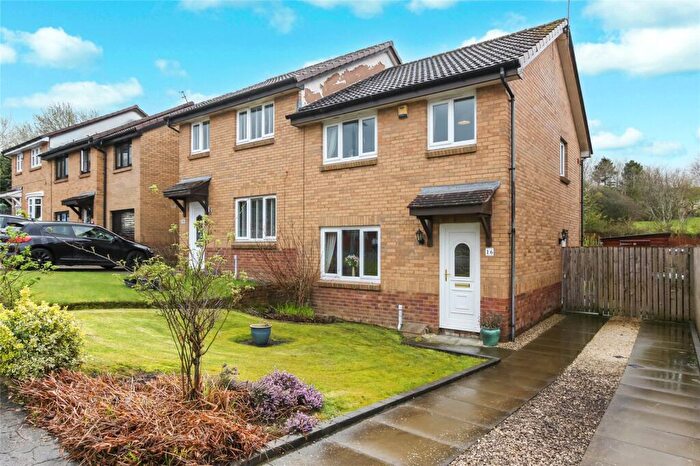 3 Bedroom Semi Detached House For Sale In Brady Crescent, Moodiesburn, Glasgow, North Lanarkshire, G69