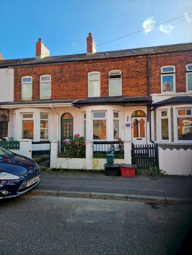 2 Bedroom Terraced House To Rent In Whitehall Parade, Ormeau Road, Belfast, BT7