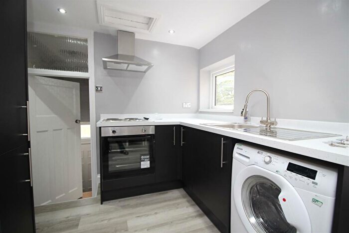 6 Bedroom Maisonette To Rent In Fairfield Road, Jesmond, Newcastle Upon Tyne, NE2