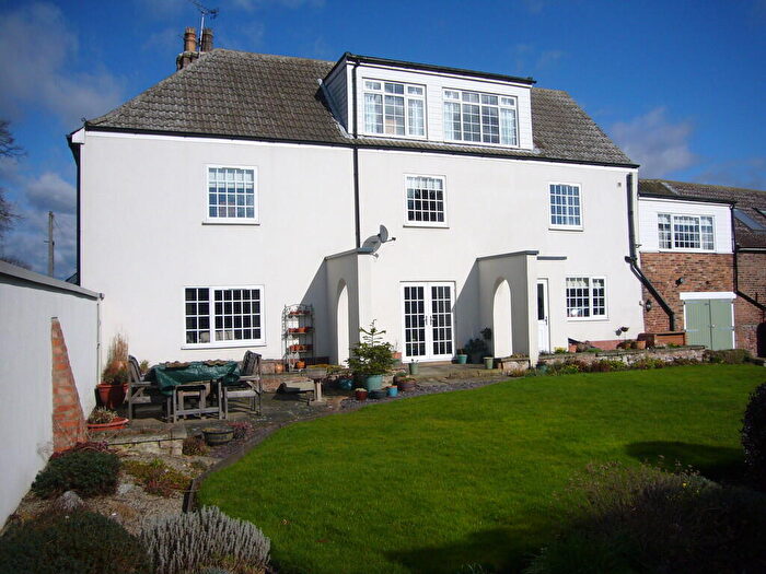 5 Bedroom Semi-Detached House For Sale In High Street, Airmyn, DN14