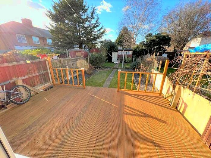 2 Bedroom House To Rent In Greenfield Road, Dagenham, RM9