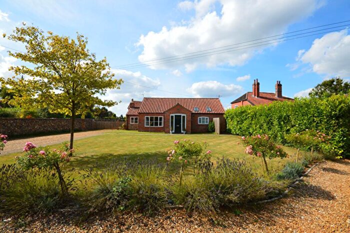 2 Bedroom Detached House To Rent In Thompson, IP24