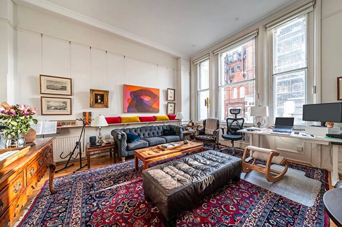 2 Bedroom Flat To Rent In Harrington Gardens, South Kensington, SW7