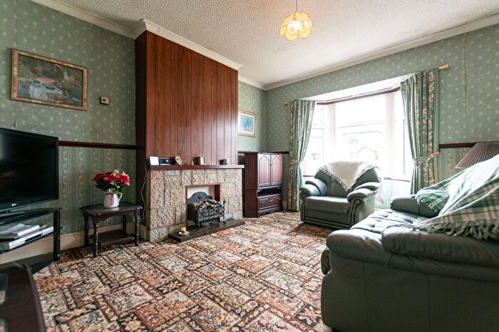 2 Bedroom Detached Bungalow For Sale In Corner Lane, Leigh, WN7