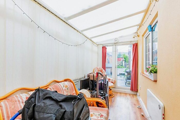 2 Bedroom Semi-Detached House For Sale In Finedon Road, Irthlingborough, Wellingborough, NN9