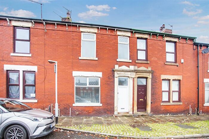 3 Bedroom Terraced House For Sale In Emmanuel Street, Preston, PR1