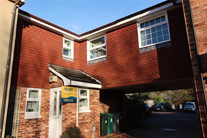 3 Bedroom End Of Terrace House To Rent In Chathill Close, Monkseaton, Tyne And Wear, NE25