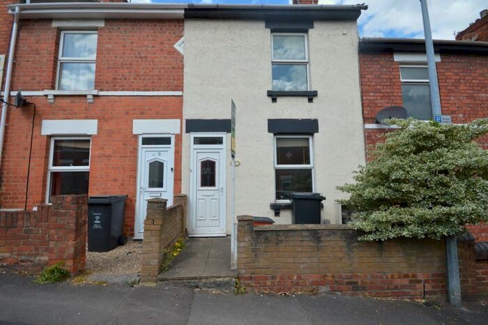2 Bedroom Property To Rent In Deacon Street, Swindon, SN1