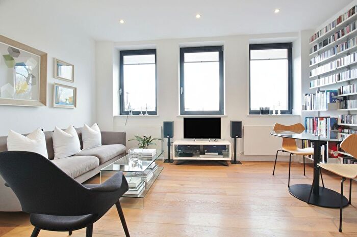 1 Bedroom Flat For Sale In John Busch House, London Road, Isleworth, TW7